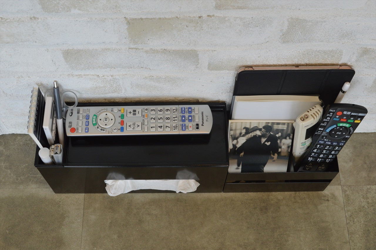 COLLEND コレンド<br>Remote Control & Tablet Holder With Pocket リモコン&タブレットホルダー(ポケット付) リモコンホルダー タブレットホルダー