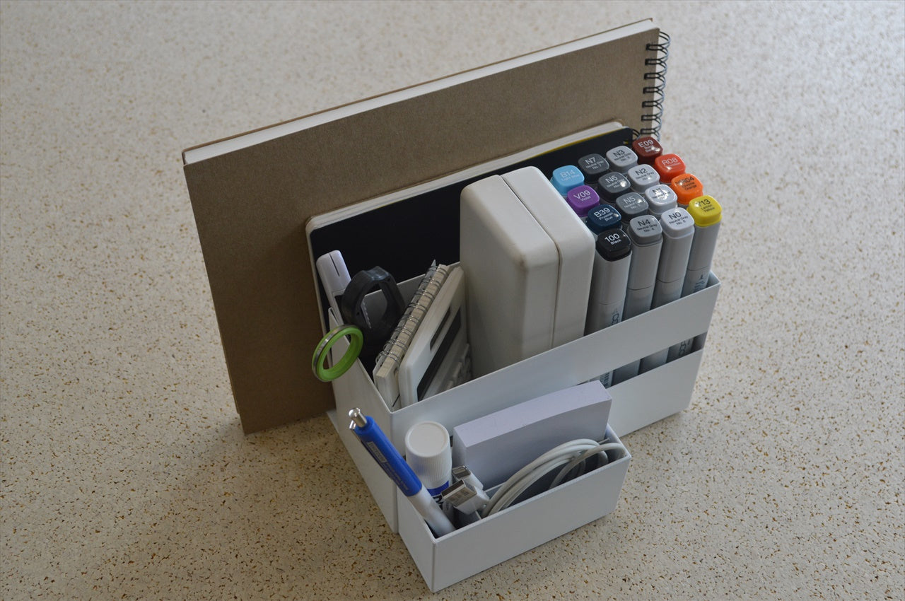 COLLEND コレンド<br>Remote Control & Tablet Holder With Pocket リモコン&タブレットホルダー(ポケット付) リモコンホルダー タブレットホルダー